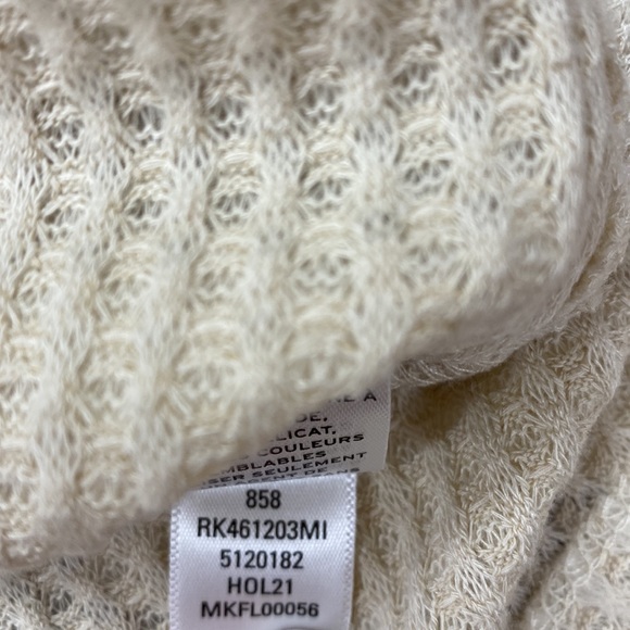 Abound Nordstrom V-Neck Thermal Top NWT Size Medium - Picture 11 of 11